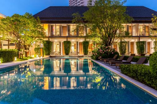 Bazén v ubytování Villa Deva Resort & Hotel Bangkok nebo v jeho okolí