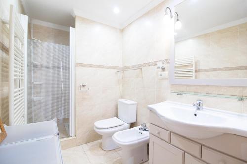 O baie la Global Properties, Apartamento con buenas vistas en Canet playa