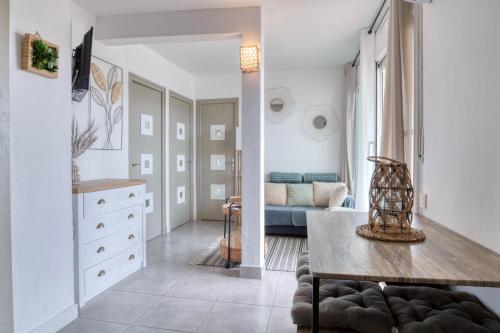 Derbi Apartament per 5 persones amb piscina comunitària a prop del Port d'Aro i de la platja