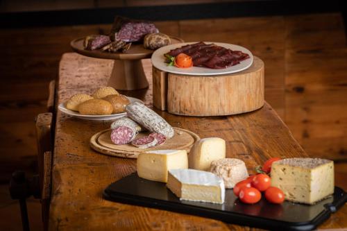 Jídlo v hotelu nebo okolí