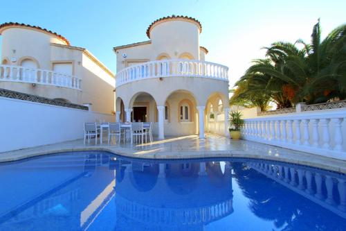 LEON INMO Casa Roma - 12724