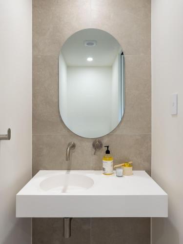 Gambar di galeri bagi Unique Kirra townhouse di Gold Coast