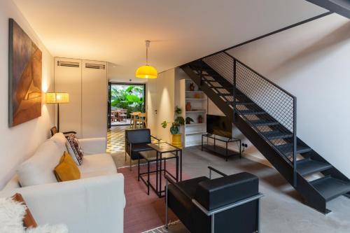 FLH Intendente Mezzanine with Interior Pateo