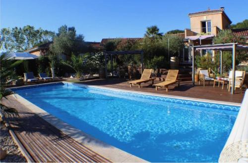 Πισίνα στο ή κοντά στο Hacienda