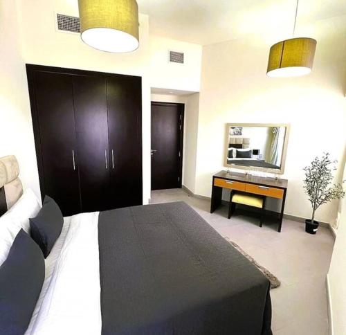 Letstay – Exclusive Apartment With Pool and City Views