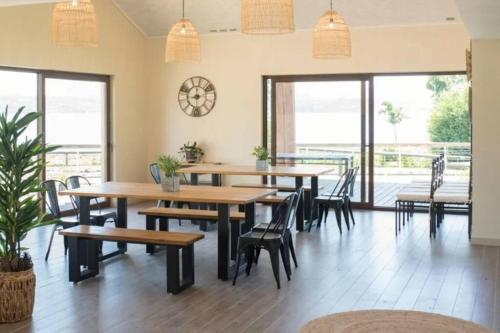 Εστιατόριο ή άλλο μέρος για φαγητό στο Penthouse en primera línea del Lago Villarica