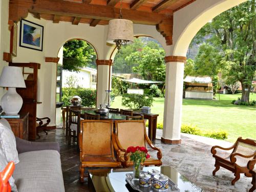 Jardín al aire libre en Casa Bugambilia, Un Pequeño Hotel en Tepoztlán