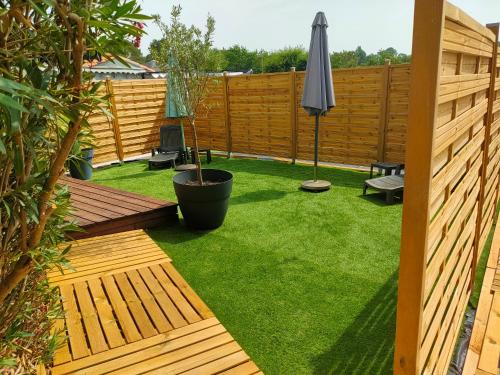 T2 rez-de-jardin Piscine 3x5m près d'Arcachon