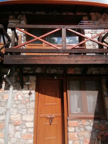Fotografia z galérie ubytovania Traditional Stone Cottage in Palio Elatohori v destinácii Elatochori
