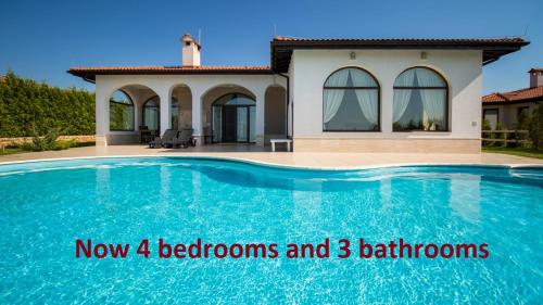 Gallery image of Private Villa First line with sea view in BlackSeaRama Golf in Balchik