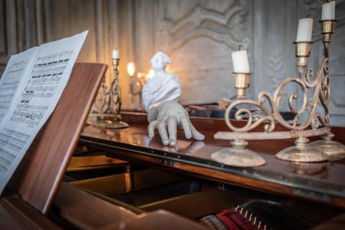 Gambar di galeri bagi L'Hotel de Panette, Un exceptionnel château en coeur de ville di Bourges