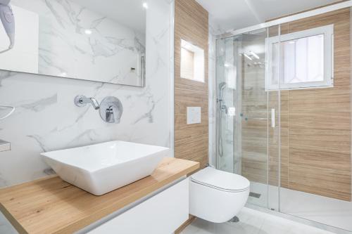 Principado Loix Apartment Deluxe 17C Levante Beach