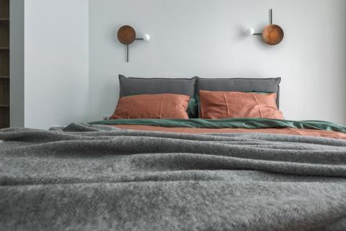 Foto IVIS House - Spacious Apartment with Terrace, Vilnius Old Town 3