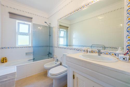 Fairviews Village - Boavista Resort in Lagos