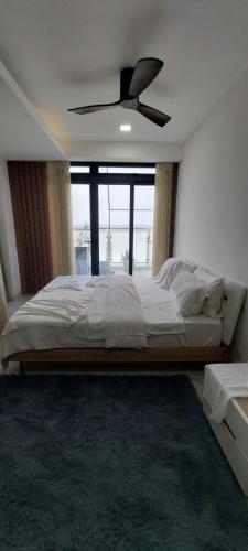 Postel nebo postele na pokoji v ubytování Sea view Room in Hulhumale
