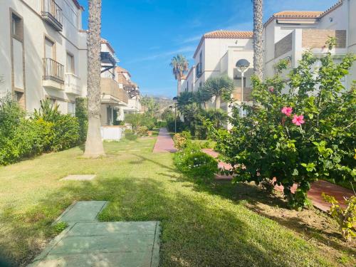 Casa Pandora Apartamento Duplex Atico, primera línea de playa Torrox