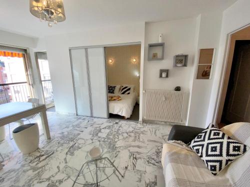 Photo de la galerie de l'établissement Studio Le prieuré Carnoles, à Roquebrune-Cap-Martin