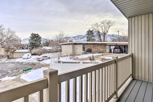 Fotografie z fotogalerie ubytování Millcreek Home with Mtn View Less Than 8 Mi to SLC! v destinaci Millcreek