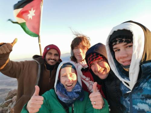 Tetamu yang menginap di Taj Wadi Rum camp