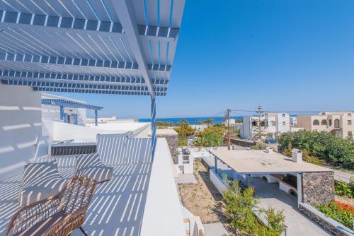 Φωτογραφία από το άλμπουμ του Golden Sunrise Suites in Santorini στο Καμάρι
