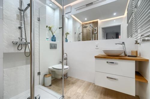 Ένα μπάνιο στο Apartament 777 Stare Miasto Apartamenty No 1