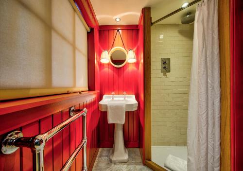 Rock House - Photographer's Studio - Historic Gem in the heart of the City photo 20
