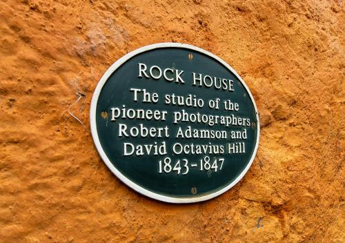 Rock House - Photographer's Studio - Historic Gem in the heart of the City photo 31