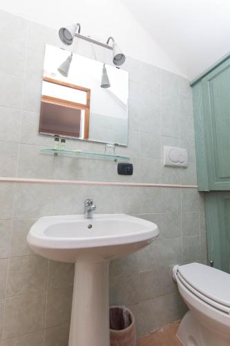 Koupelna v ubytování Agriturismo Podere Camollia