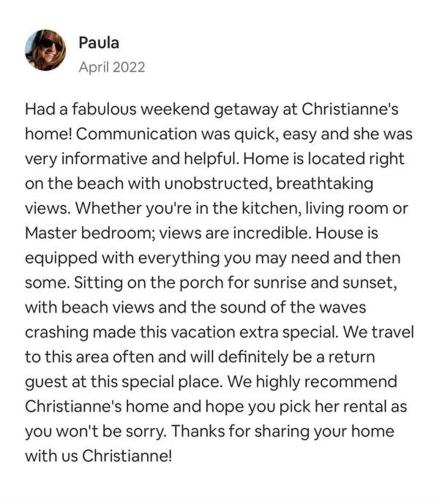 a screenshot of a text message of a christmas wish list at Oceanfront/Zero Steps to Beach/Views/4BR in Gulf Shores