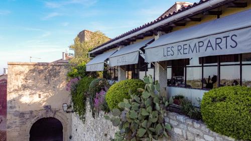 Les Remparts - Venasque – Photos 2