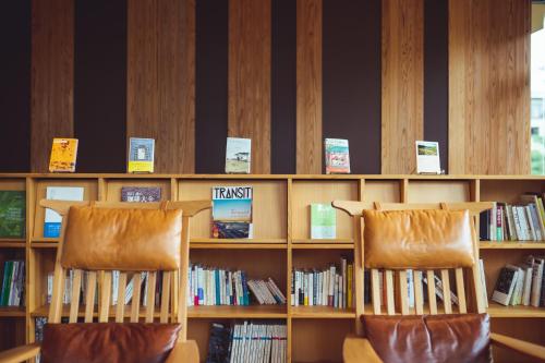 Perpustakaan di hotel