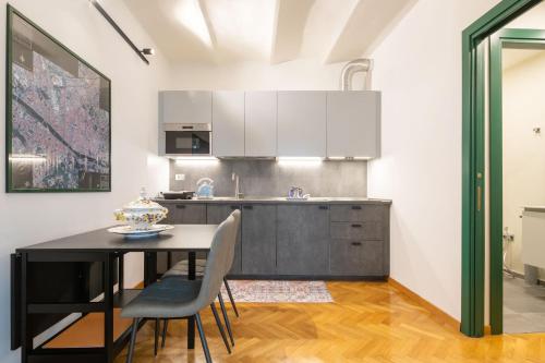 Tintori Apartment