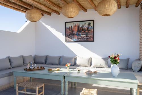Posezení v ubytování Riad Espoir Spa Logement entier