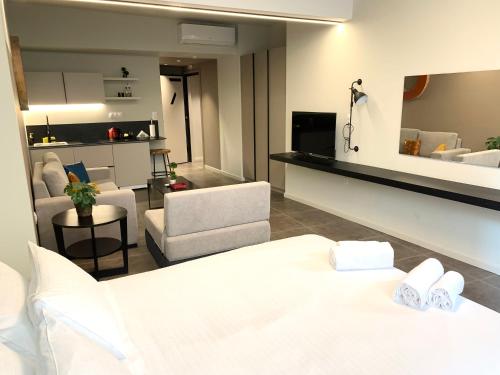 Kuchyňa alebo kuchynka v ubytovaní M17 Studios & Suites in the Heart of Athens