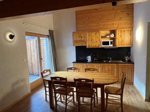 Kuchyň nebo kuchyňský kout v ubytování Pracondu 1 001 - OUTDOOR & FUN apartment 8 pers