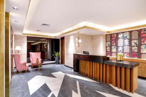 Hall o reception di The Urban Suites Udaipur