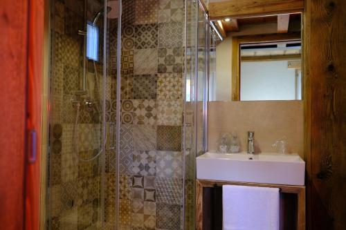 Koupelna v ubytování Arlette Chambres d'Hôtes