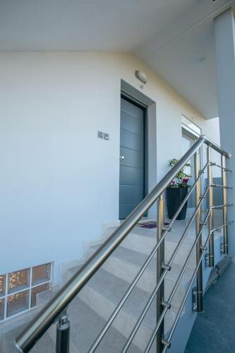 Galería fotográfica de Over the horizon 3 bedroom apartment en Nafplio