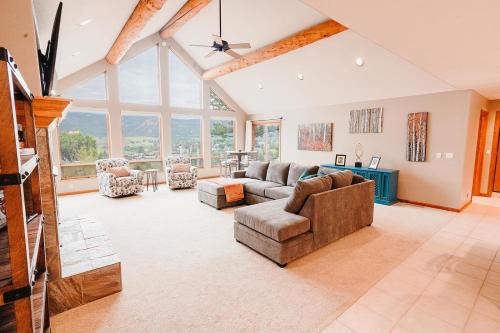 310 Vista Drive – Photos 4