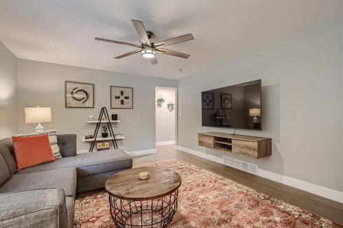 6636 Depew St (upper) – Photos 3