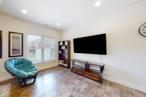 Fairway Village --- 104 Eagle Ct – Photos 3