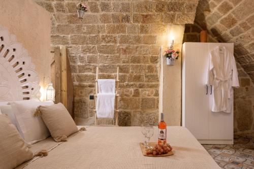 Stone Cave Suite