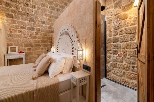 Stone Cave Suite
