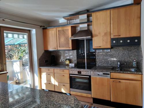 Kuchyň nebo kuchyňský kout v ubytování Apartment Richterhöhe