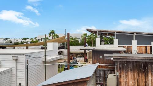 43 Pleasant St – Photos 3