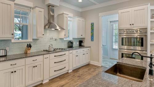 Køkken eller tekøkken på Blue Bungalow