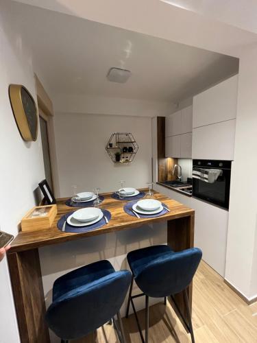Una cocina o cocineta en Apartman ,,Krčmar1” Divcibare