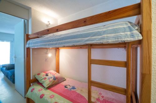 Двуетажно легло или двуетажни легла в стая в Le Maintenon