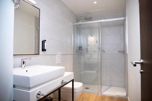 nQn Aparts & Suites Sevilla photo 65