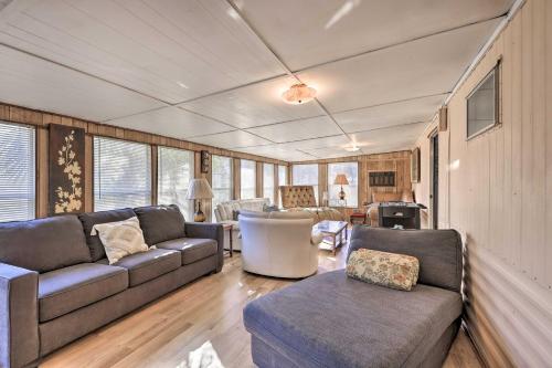 Pet-Friendly Steinhatchee Home with Fire Pit! – Photos 5